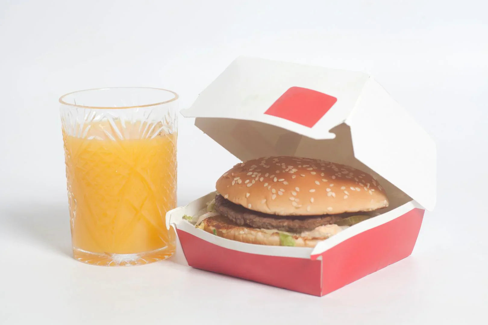 This One Drink Might Make Your Cheat Meal Less Harmful